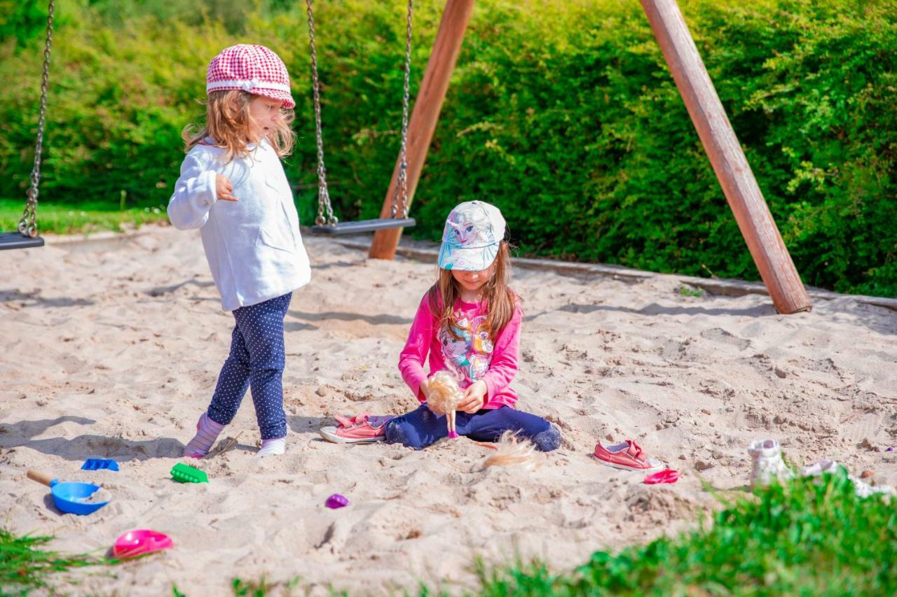 סטאדסקנאל Vakantiepark Westerwolde Pagedal מראה חיצוני תמונה